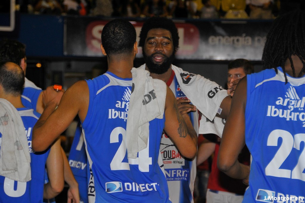 "Gracias por darme la oportunidad de jugar en este club"