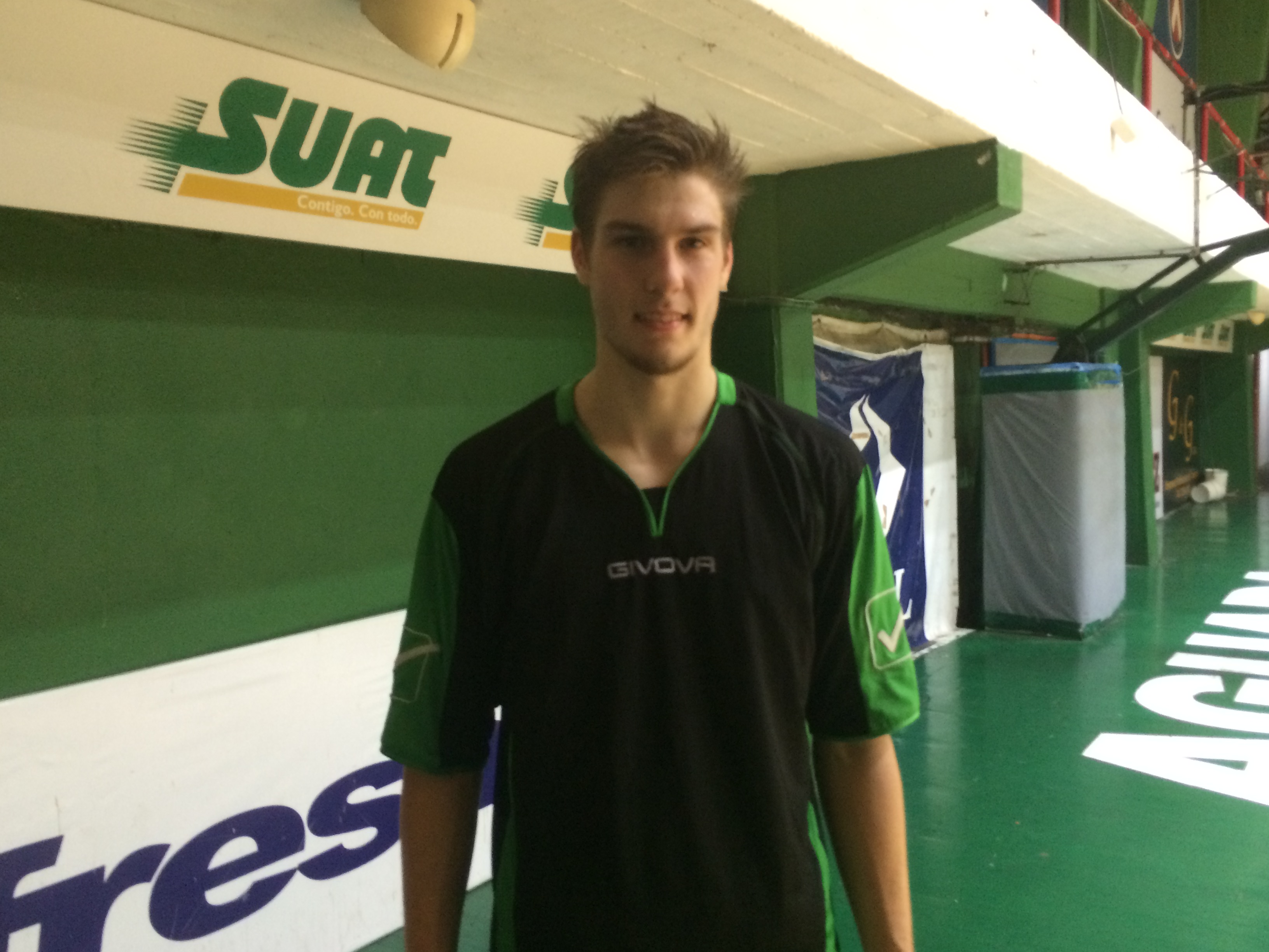 “Mi objetivo es dedicarme al básquetbol”