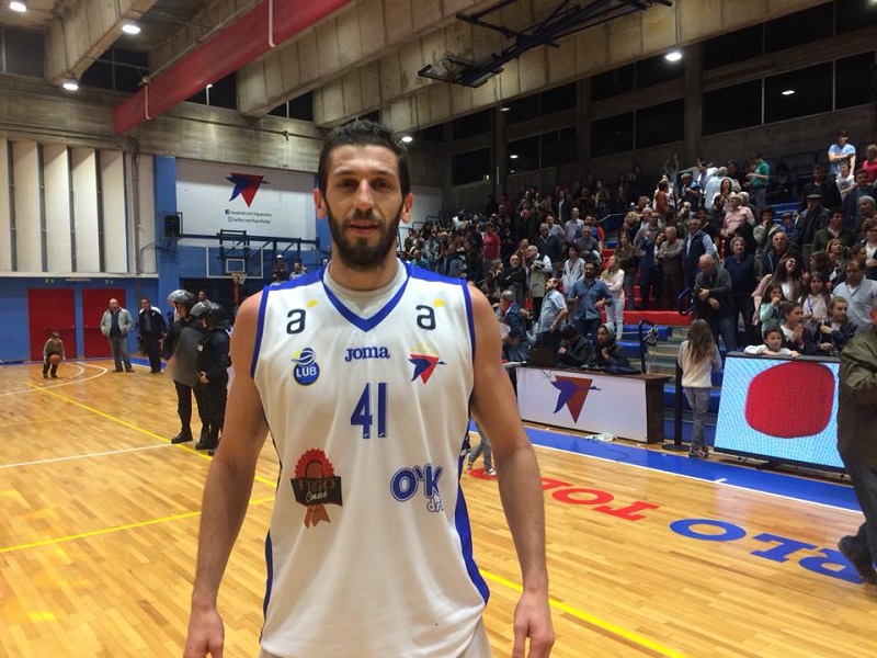 “El medico me recomendó no jugar”