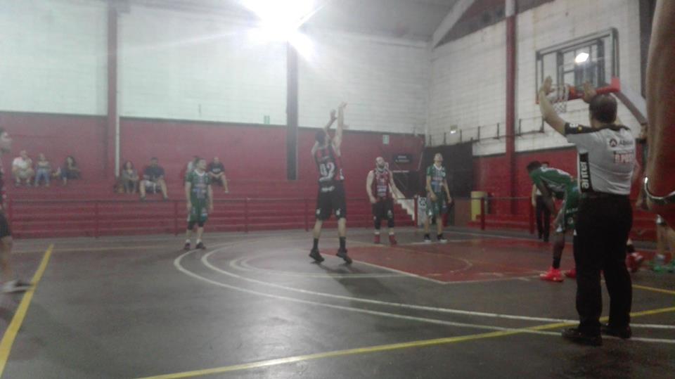 Con ventaja a playoffs