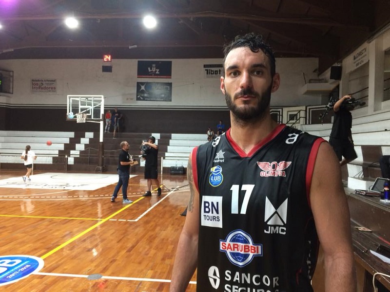 "Tenemos que salir cuanto antes de la parte de abajo"