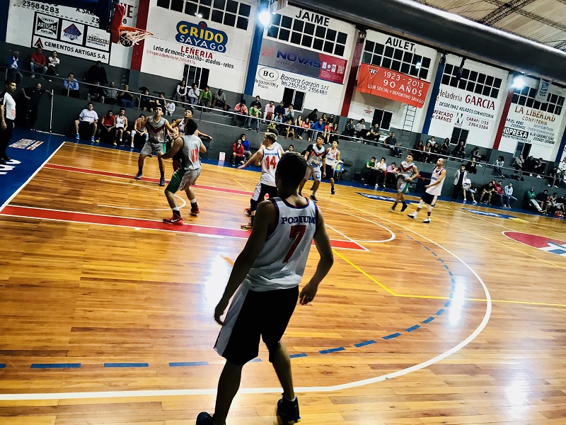 De la mano de los más chicos