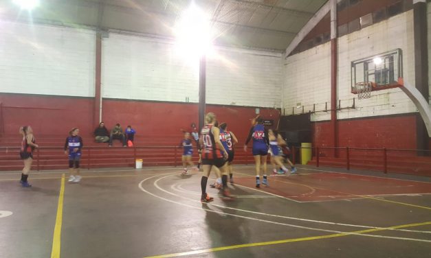 Pasó un huracán violeta
