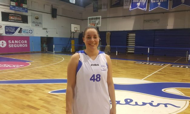 "Estoy jugando en una universidad en Estados Unidos"