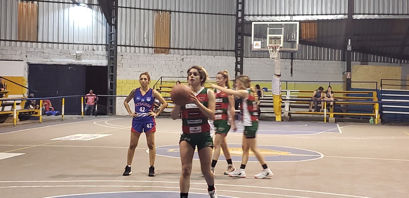 Aguada bronceada en la plata