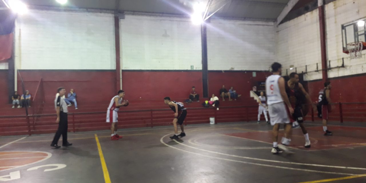 Dos fichas al rojinegro