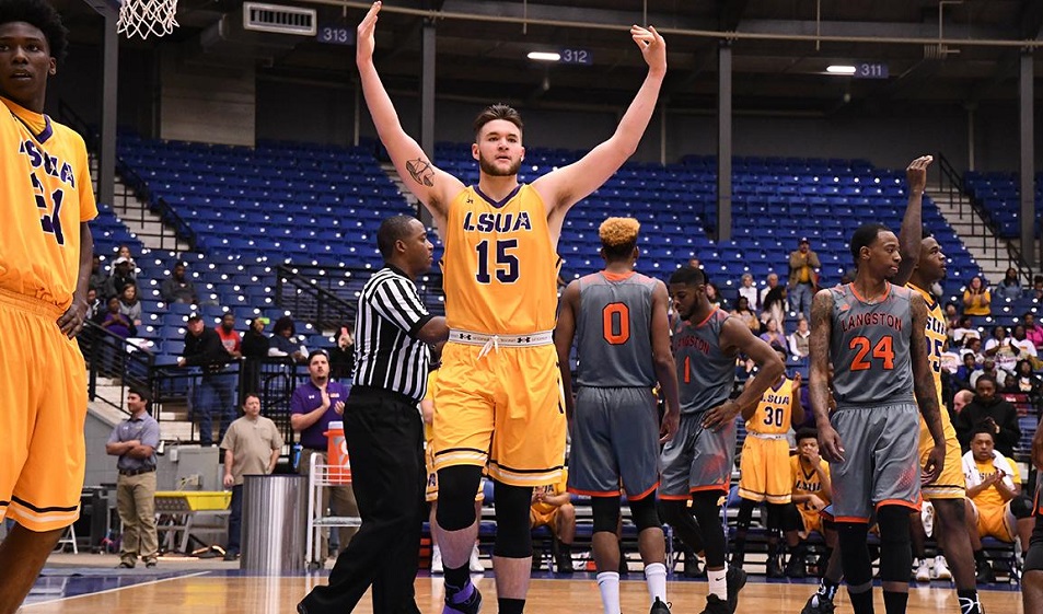 El gigante de la vía