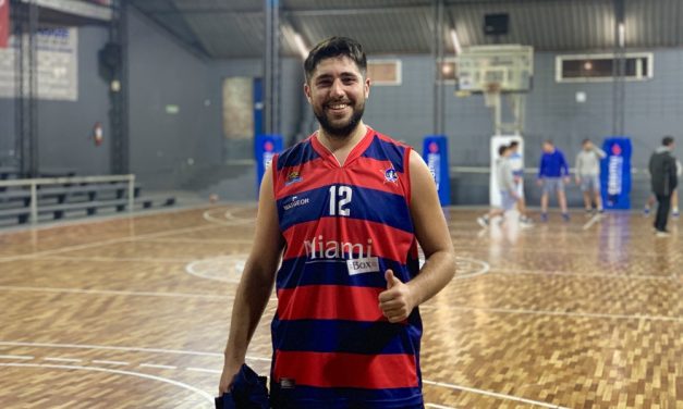 “Trato de plasmar lo positivo en la cancha para que los gurises lo vean”
