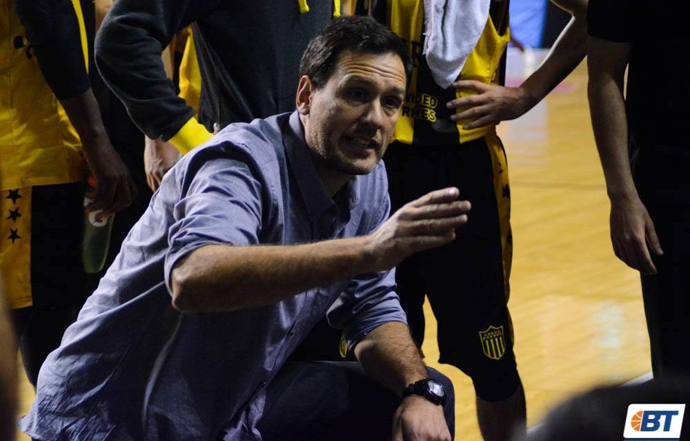 "En Uruguay el entrenador es entrenador y el asistente es asistente"