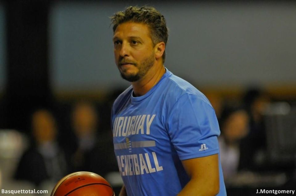 "El tiro tiene que ser el sello del basquetbol uruguayo de aquí para delante"