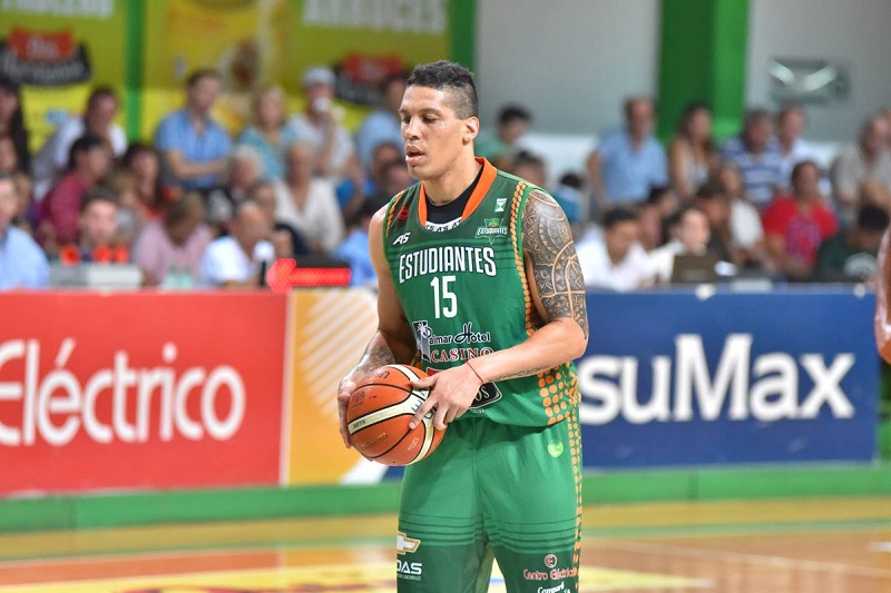 Se desliza hasta el zoológico