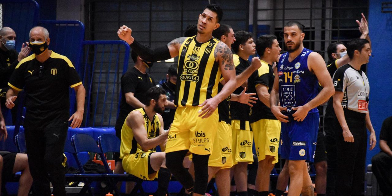 Inclinense ante el Rey