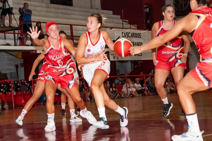 Triunfo con doble festejo