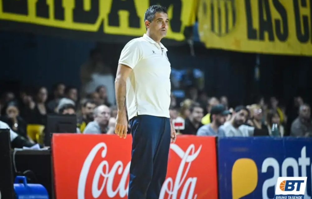 "El primer cuarto era totalmente desenfocado, nuestro básquetbol no es ese y lo pagamos”