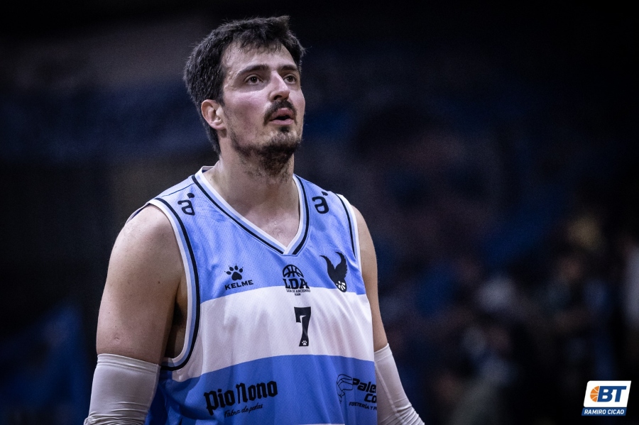 "Atenas es un club divino para estar"